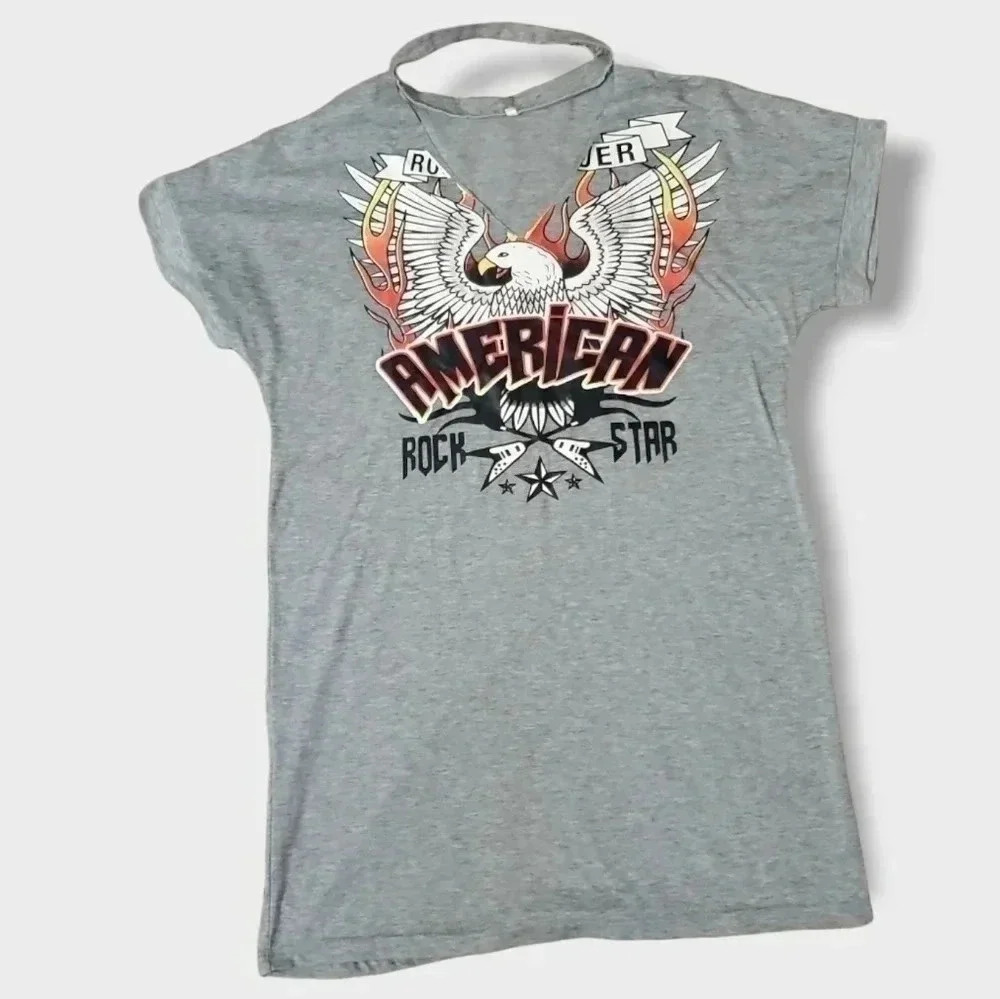 American Rockstar chocker neck Oversized Eagle tee. Size Medium